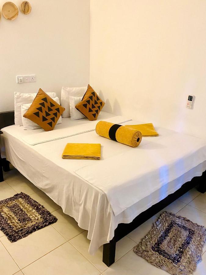 Sigiri Rock Side Home Stay Sigirîya Extérieur photo